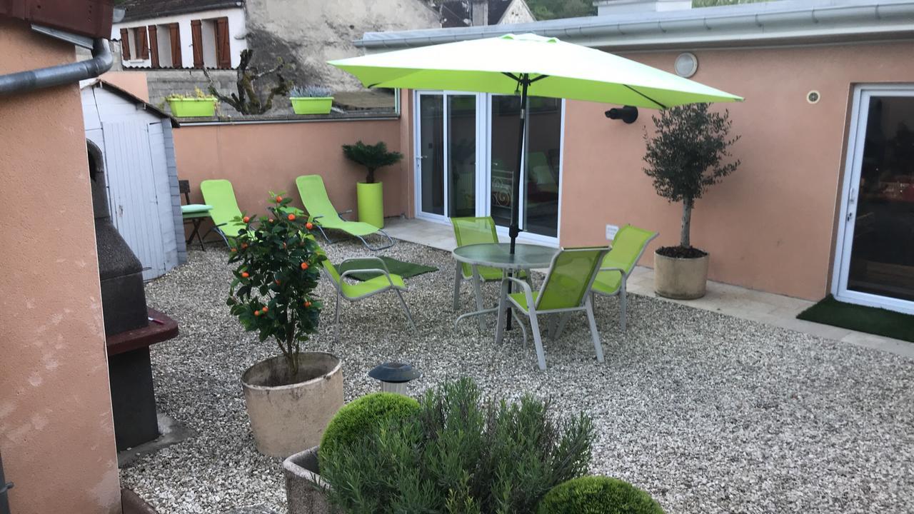 Loft L Atelier De Jacques Pres De Chablis Villa Villy  ภายนอก รูปภาพ